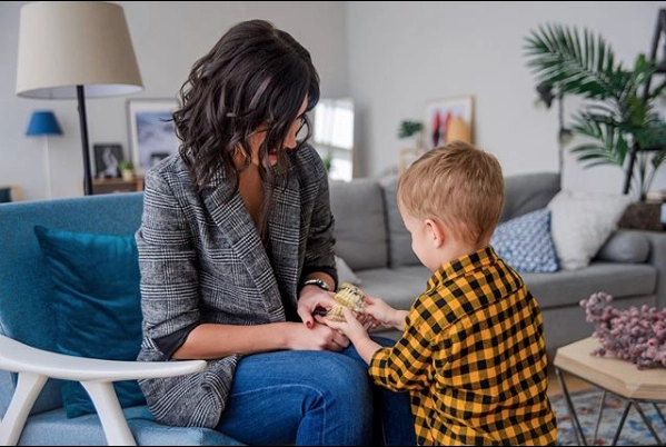 Зачем лечить молочные зубы